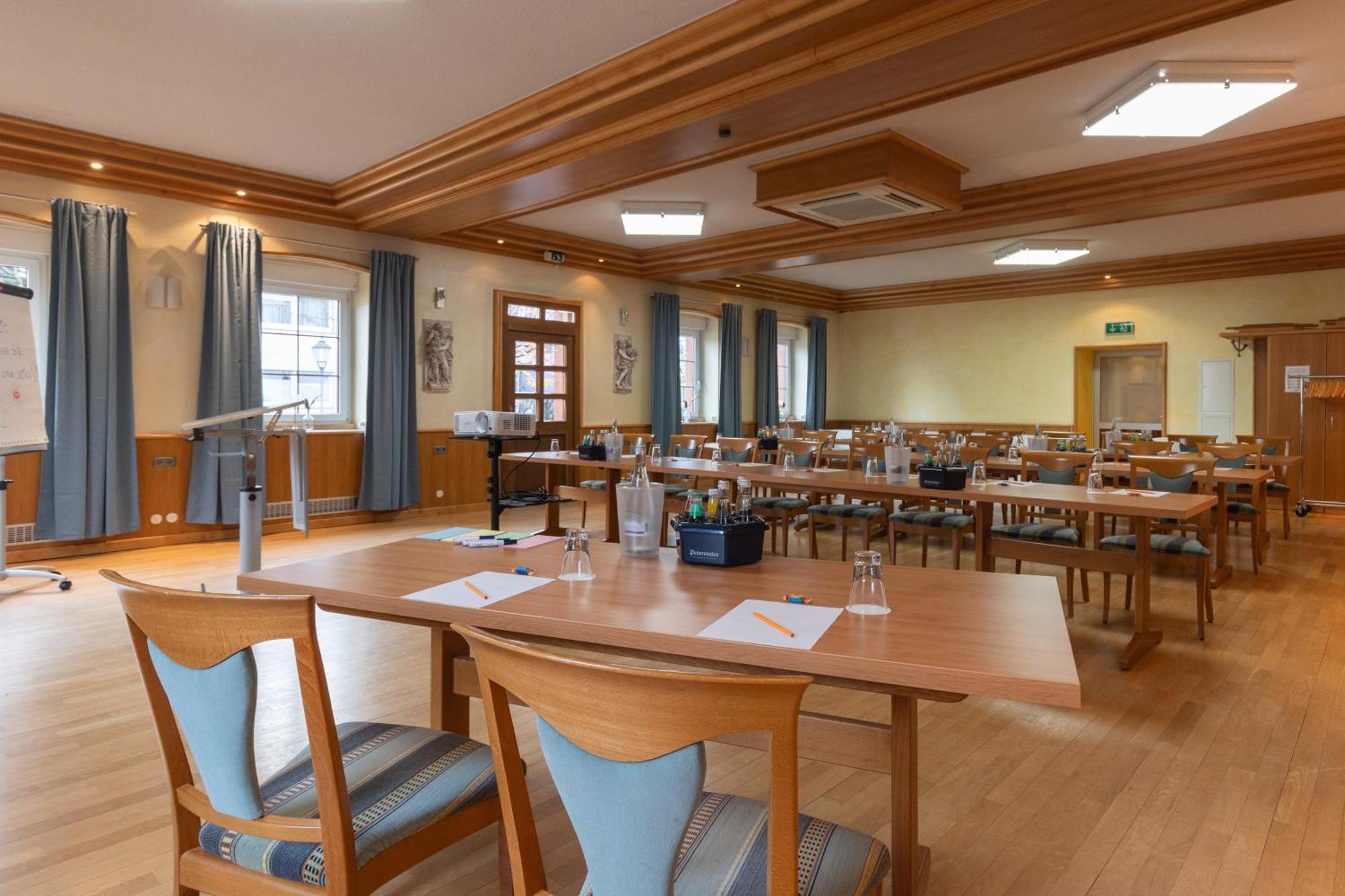 Hotel-Gasthaus "Krone" Boetzingen Екстер'єр фото